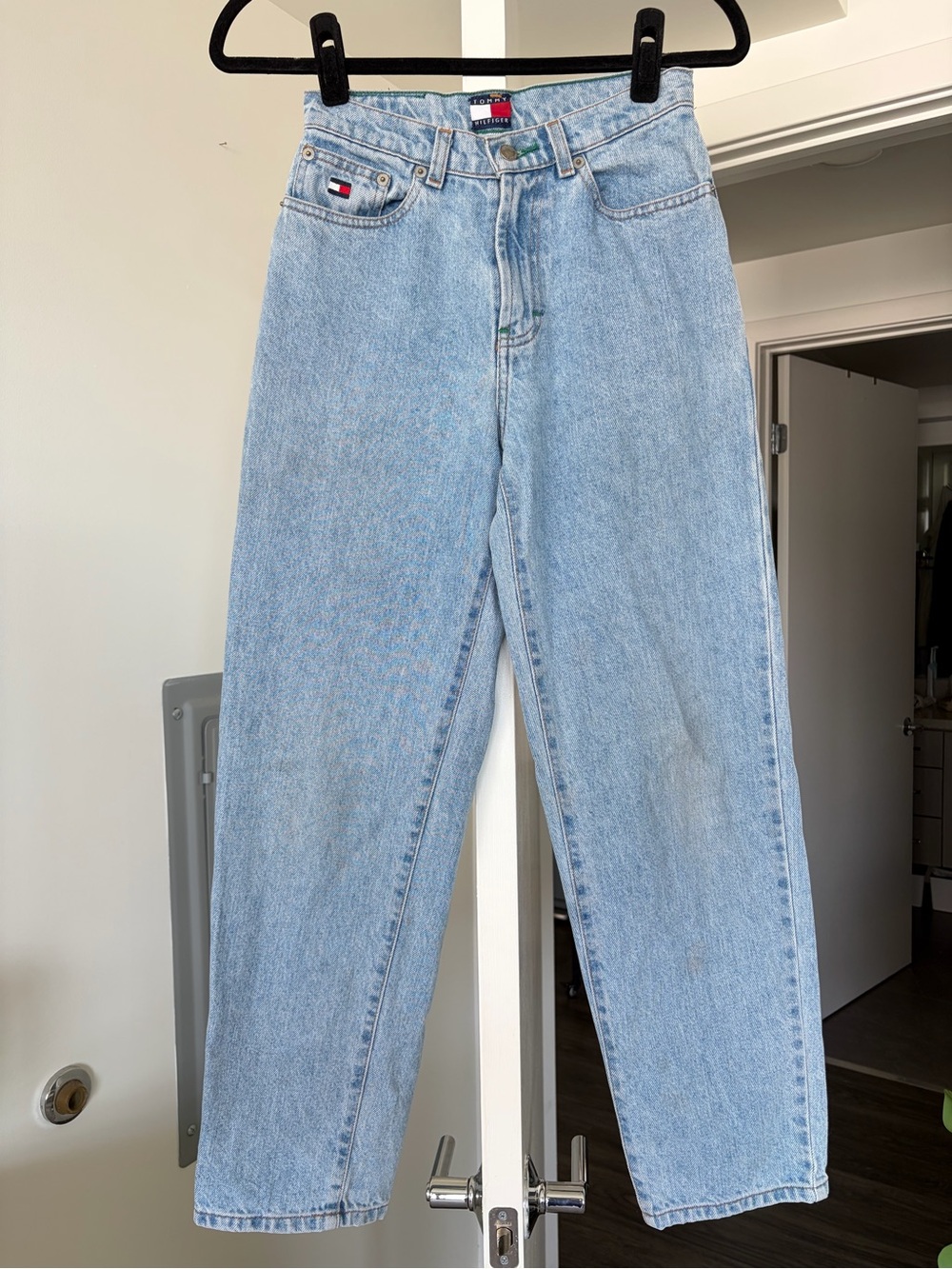 Vintage 90s Tommy Hilfiger High Rise Straight Leg Jean Size 24/0